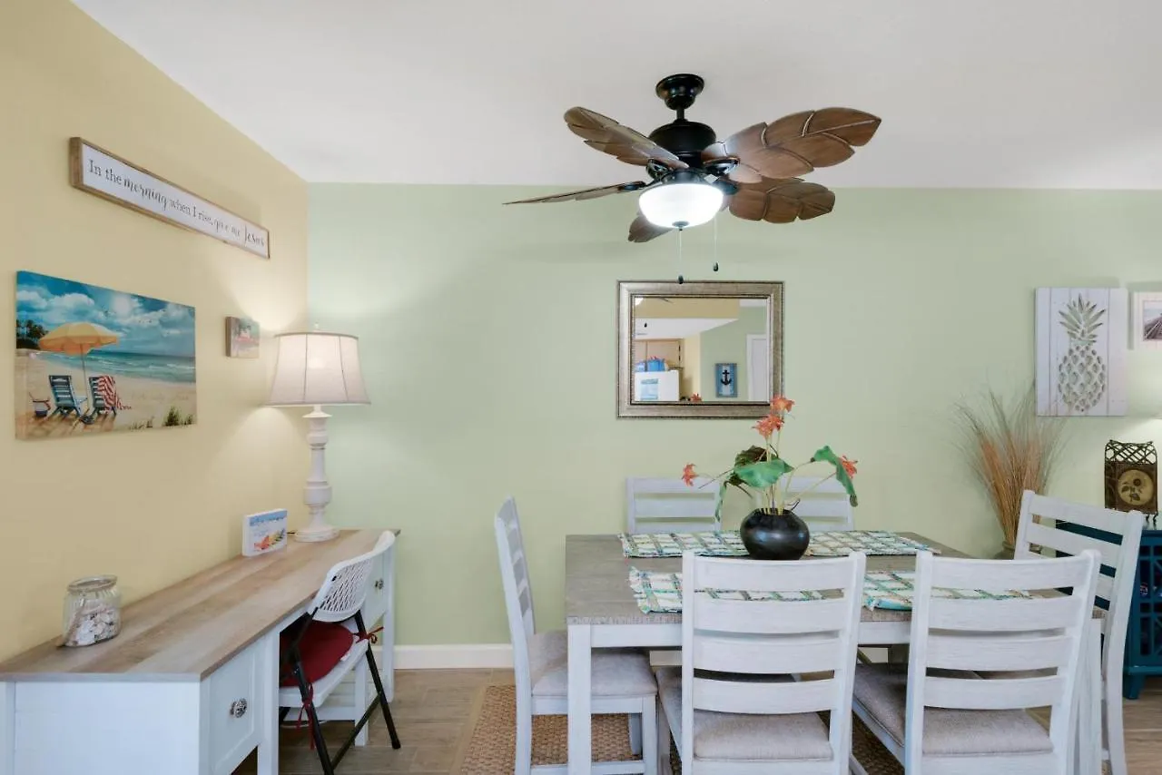 Rockin Robin-Gulf Highlands 151 Apartment Panama City Beach